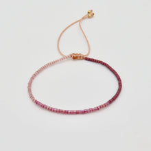 Load image into Gallery viewer, Rosamariposa - Ombre Sangria Miyuki Bracelet
