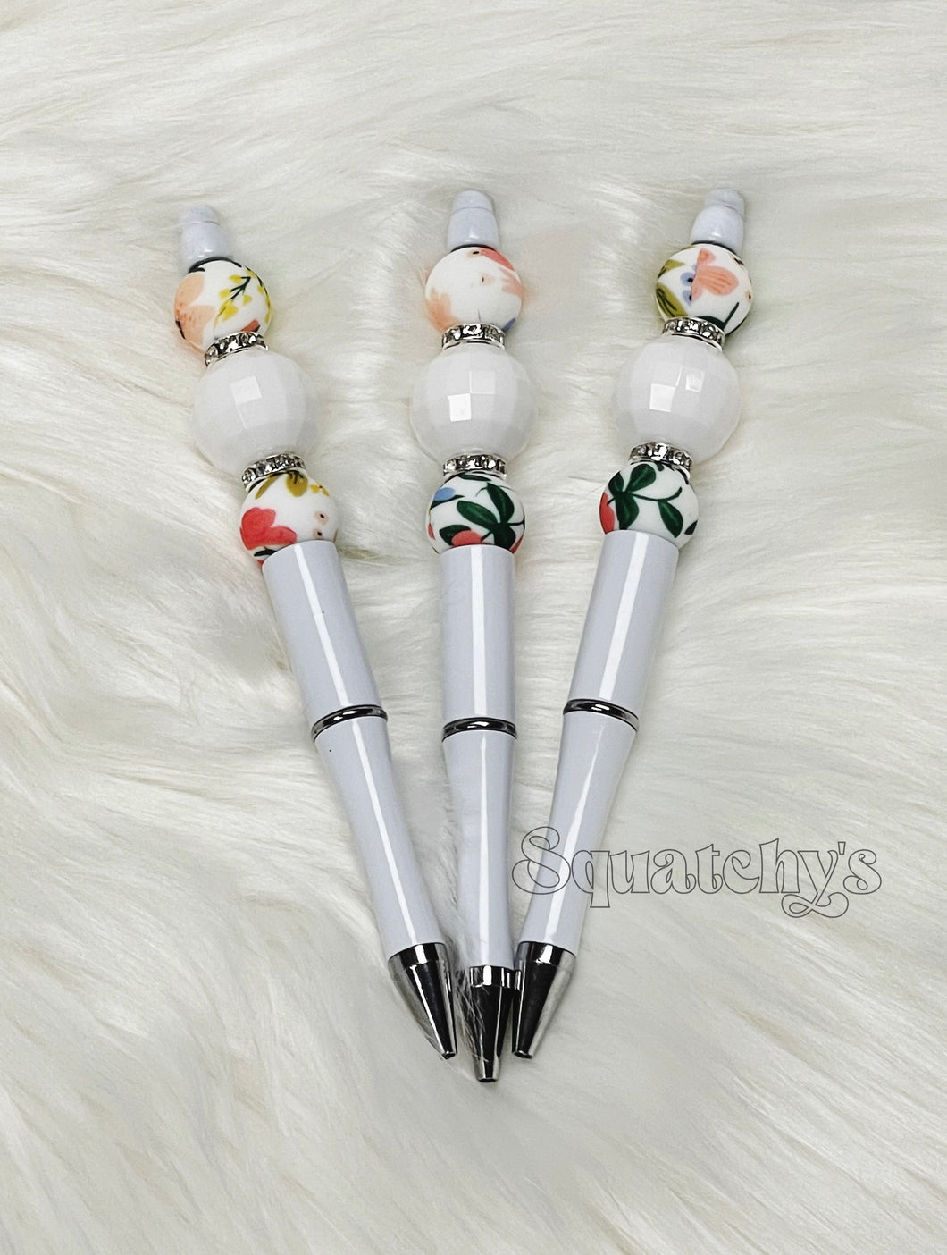 White Floral Beaded Pen