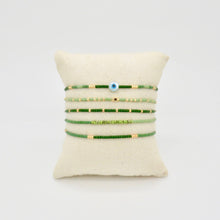 Load image into Gallery viewer, Rosamariposa - Hunter Green Miyuki Bracelet
