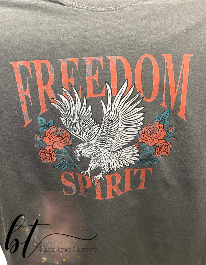 Distressed Freedom Spirit graphic tee